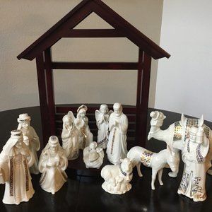Lenox China Jewels Nativity Set - 12 Porcelain Figurines w/ large creche